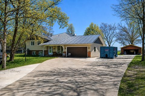 Photo of 10690 E 1700 North Road, Pontiac, IL 61764 (MLS # 12642674)