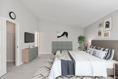 Tiny photo for 537 W Parkside Drive, Palatine, IL 60067 (MLS # 12615041)