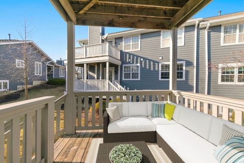 Tiny photo for 537 W Parkside Drive, Palatine, IL 60067 (MLS # 12615041)