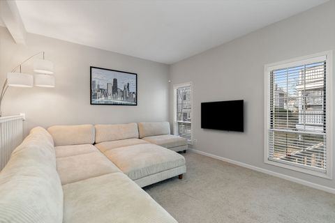 Tiny photo for 537 W Parkside Drive, Palatine, IL 60067 (MLS # 12615041)