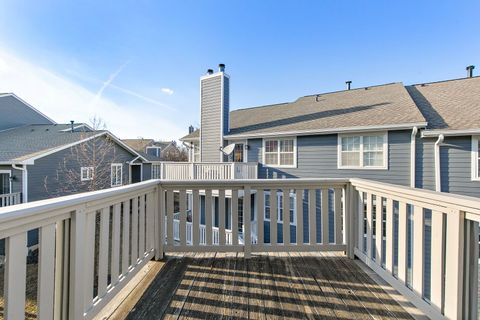 Tiny photo for 537 W Parkside Drive, Palatine, IL 60067 (MLS # 12615041)