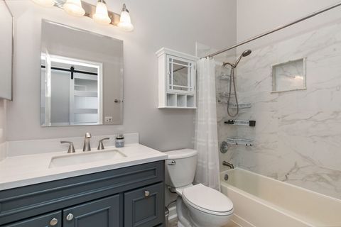 Tiny photo for 537 W Parkside Drive, Palatine, IL 60067 (MLS # 12615041)