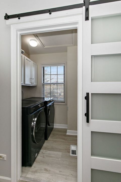 Tiny photo for 537 W Parkside Drive, Palatine, IL 60067 (MLS # 12615041)