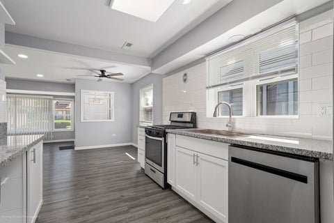 Tiny photo for 353 W 15th Place, Chicago Heights, IL 60411 (MLS # 12764339)