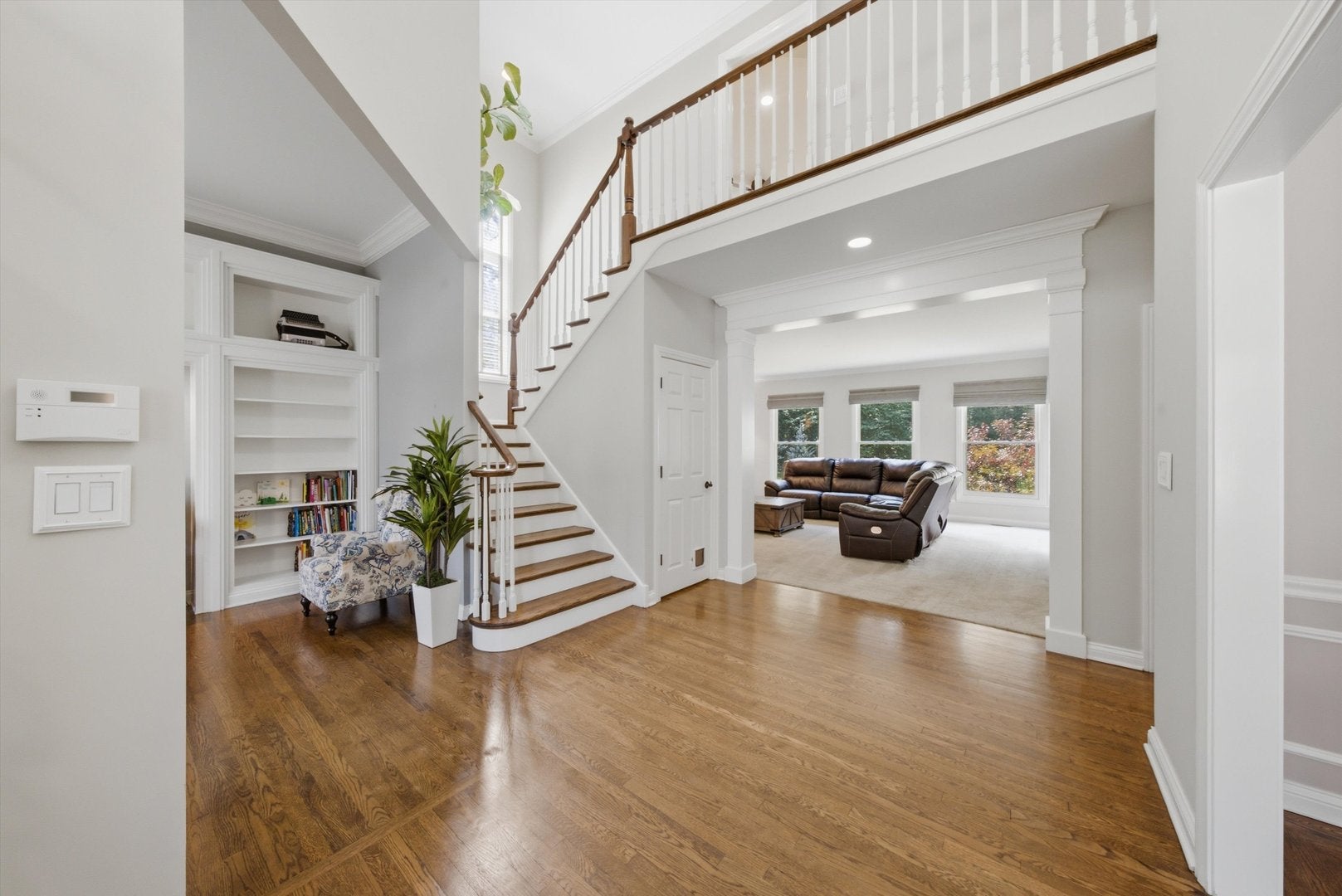 2523 Forest Court