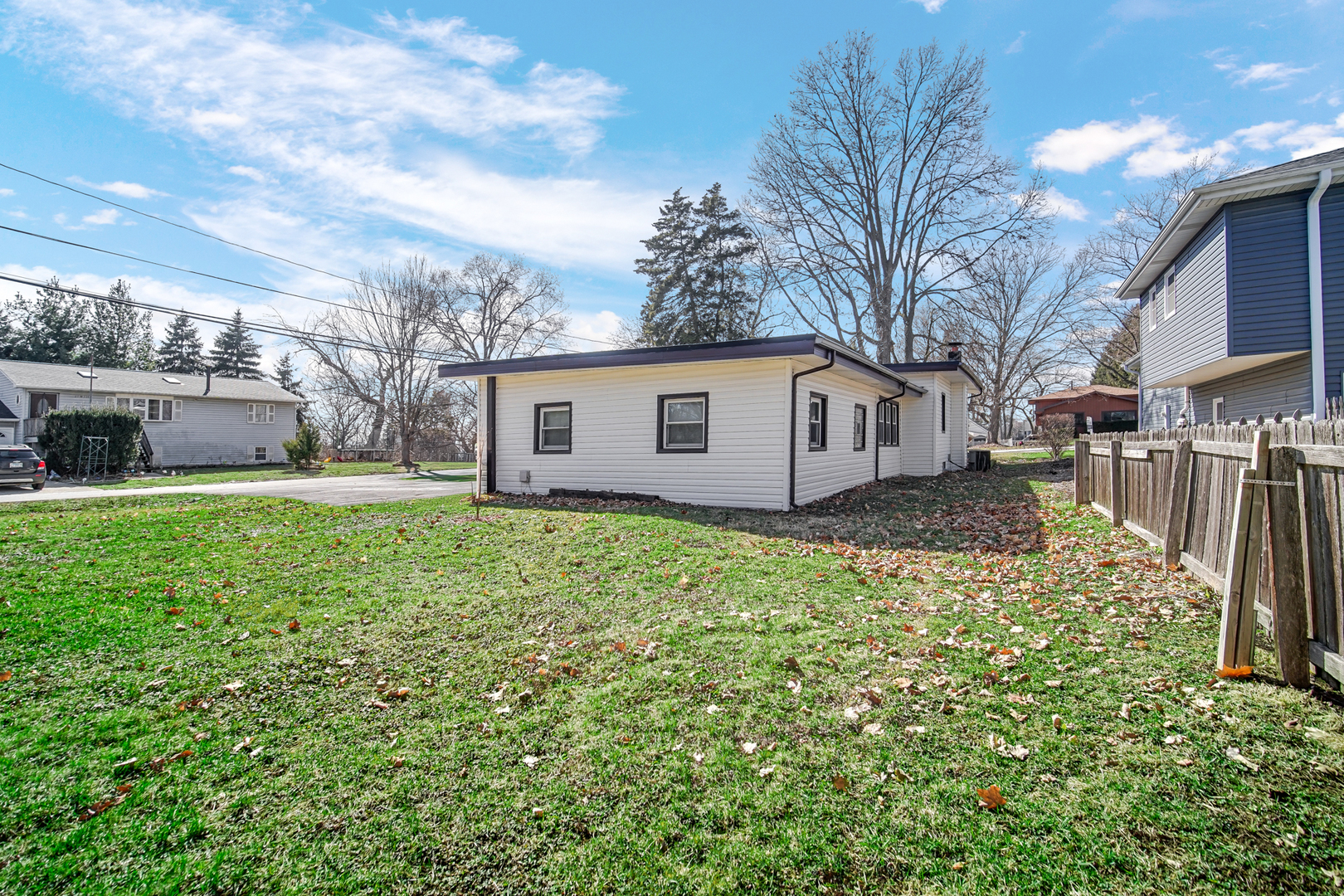 27W726 Central Avenue