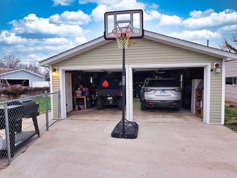 Tiny photo for 127 Flora Avenue, Flora, IL 62839 (MLS # 12590343)