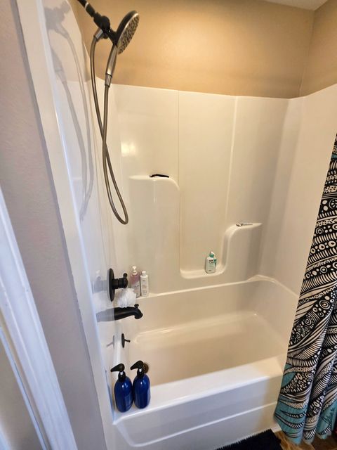 Tiny photo for 127 Flora Avenue, Flora, IL 62839 (MLS # 12590343)