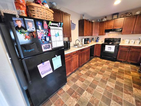 Tiny photo for 127 Flora Avenue, Flora, IL 62839 (MLS # 12590343)