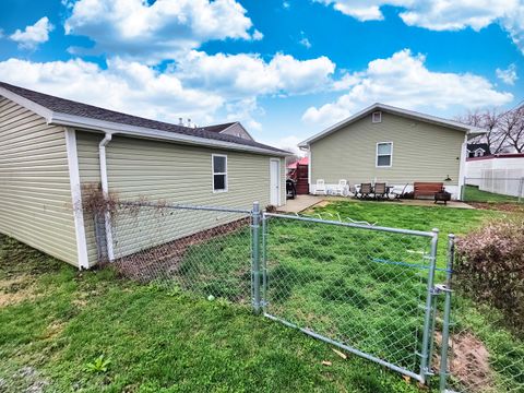 Tiny photo for 127 Flora Avenue, Flora, IL 62839 (MLS # 12590343)