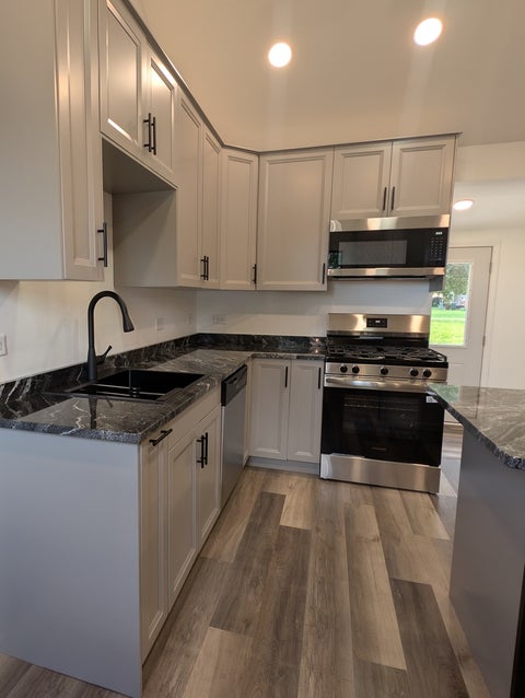 Tiny photo for 206 E Jefferson Street, Gardner, IL 60424 (MLS # 12688577)