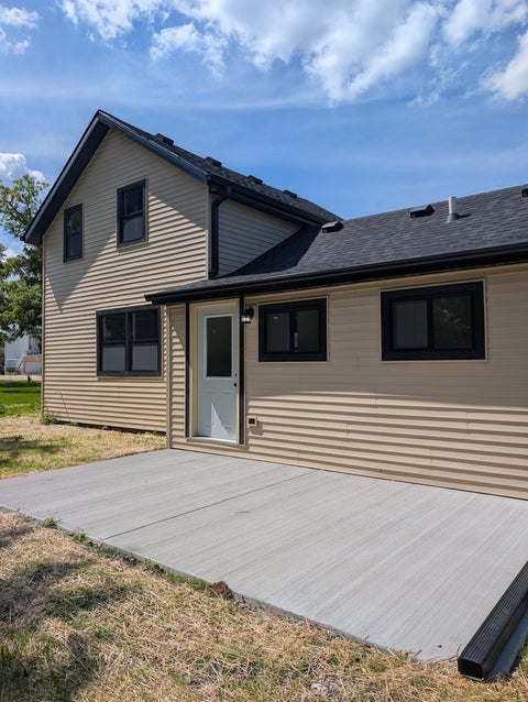 Tiny photo for 206 E Jefferson Street, Gardner, IL 60424 (MLS # 12688577)