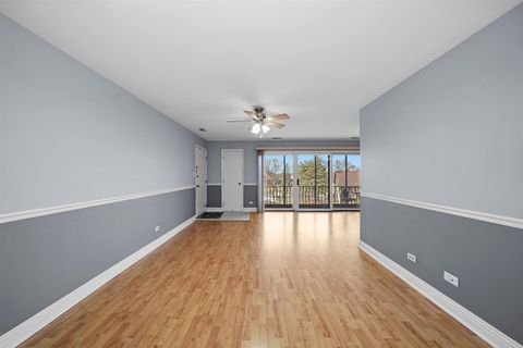 Tiny photo for 15623 Gardenview Court #3C, Orland Park, IL 60462 (MLS # 12534947)