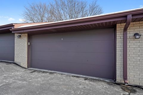 Tiny photo for 15623 Gardenview Court #3C, Orland Park, IL 60462 (MLS # 12534947)