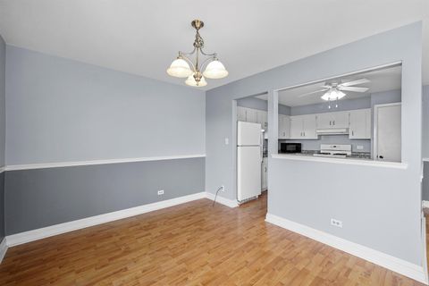 Tiny photo for 15623 Gardenview Court #3C, Orland Park, IL 60462 (MLS # 12534947)