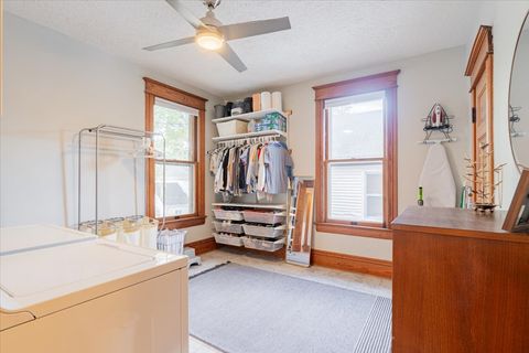 Tiny photo for 1014 N Prairie Street, Bloomington, IL 61701 (MLS # 12503931)
