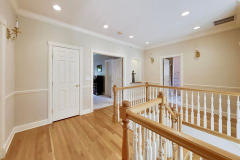 Tiny photo for 327 S Knight Avenue, Park Ridge, IL 60068 (MLS # 12636148)