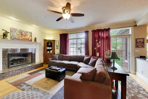 Tiny photo for 327 S Knight Avenue, Park Ridge, IL 60068 (MLS # 12636148)