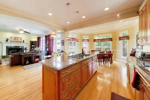 Tiny photo for 327 S Knight Avenue, Park Ridge, IL 60068 (MLS # 12636148)