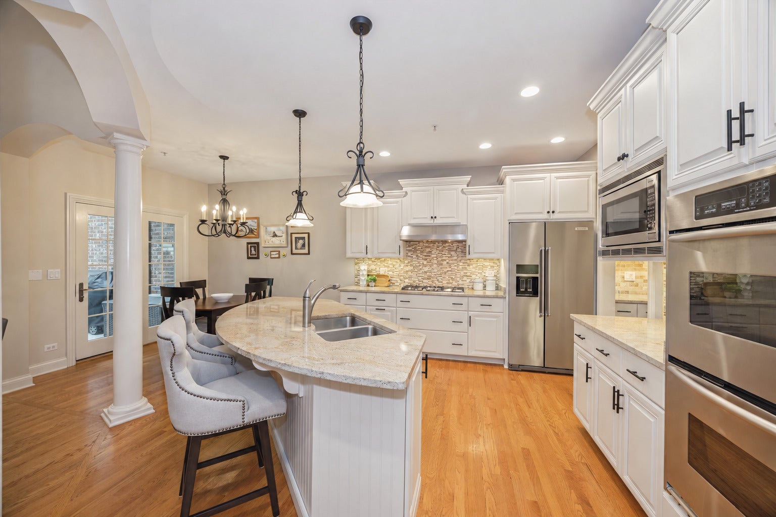 411 SKIPPING STONE Lane 411