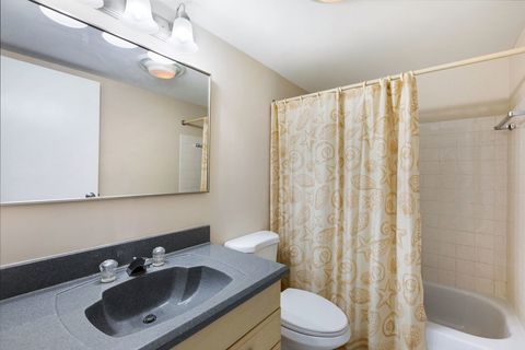 Tiny photo for 2050 Valencia Drive #300C, Northbrook, IL 60062 (MLS # 12556294)