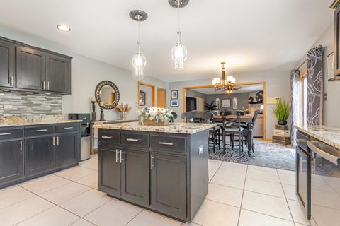 Tiny photo for 22125 Jasmine Drive, Frankfort, IL 60423 (MLS # 12491487)