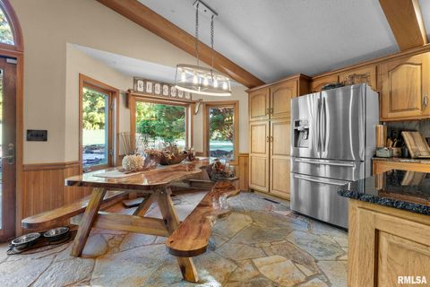 Tiny photo for 1810 Berryville Road, Jonesboro, IL 62952 (MLS # 12602581)