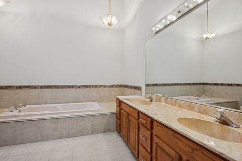 Tiny photo for Downers Grove, IL 60515 (MLS # 12493255)