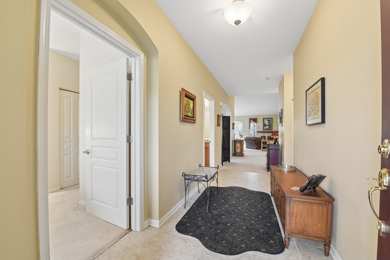 1104 Heathrow Lane