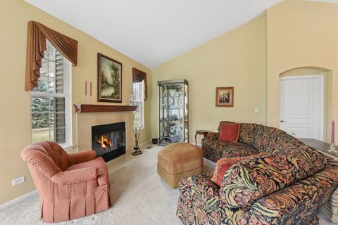 Tiny photo for 1104 Heathrow Lane, Aurora, IL 60502 (MLS # 12576903)