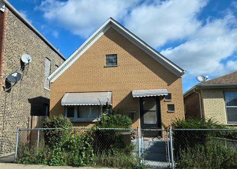 Photo of 3045 S Lock Street, Chicago, IL 60608 (MLS # 12286736)