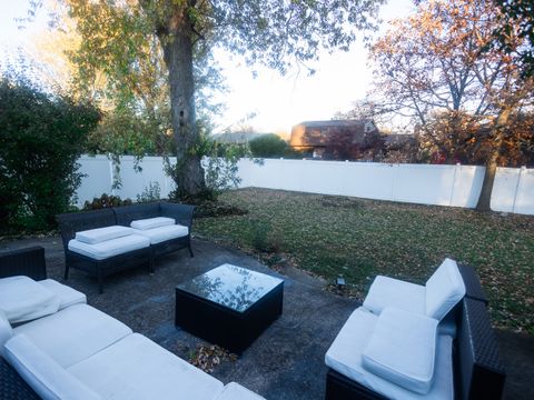 Tiny photo for 18051 Los Angeles Avenue, Homewood, IL 60430 (MLS # 12521109)