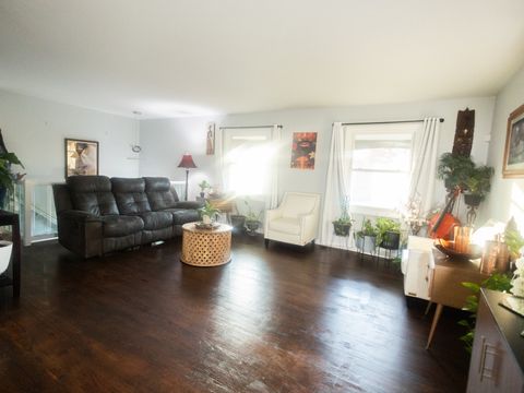 Tiny photo for 18051 Los Angeles Avenue, Homewood, IL 60430 (MLS # 12521109)