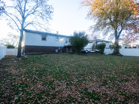 Tiny photo for 18051 Los Angeles Avenue, Homewood, IL 60430 (MLS # 12521109)