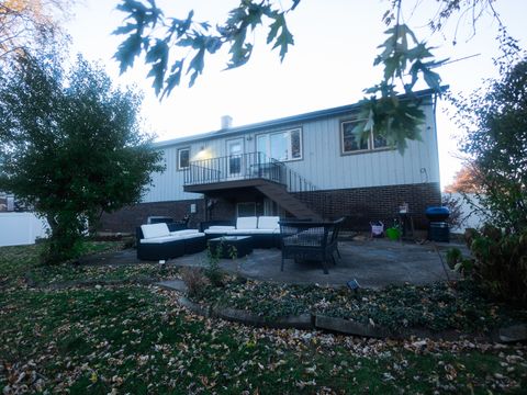 Tiny photo for 18051 Los Angeles Avenue, Homewood, IL 60430 (MLS # 12521109)