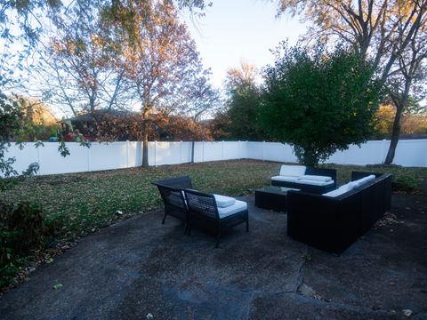 Tiny photo for 18051 Los Angeles Avenue, Homewood, IL 60430 (MLS # 12521109)