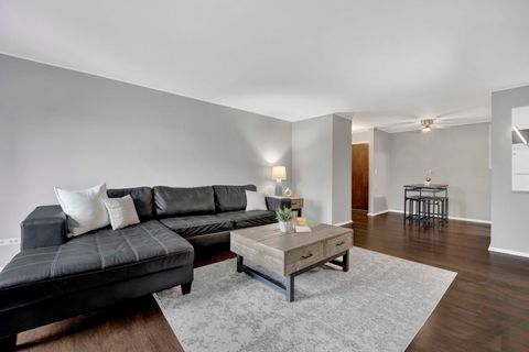 Tiny photo for 314 Lathrop Avenue #407, Forest Park, IL 60130 (MLS # 12578877)