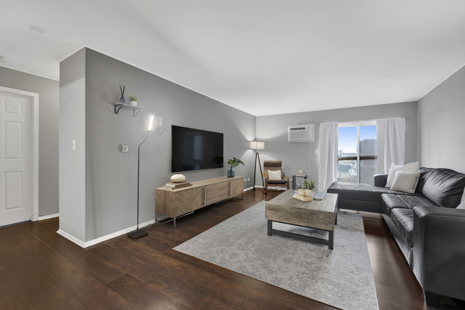 314 Lathrop Avenue 407