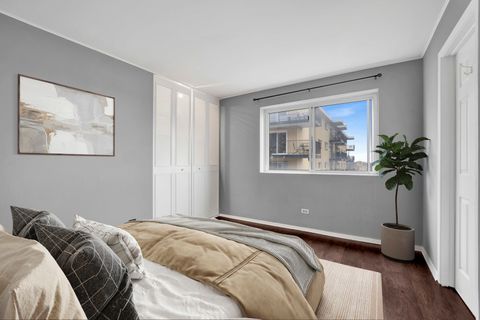 Tiny photo for 314 Lathrop Avenue #407, Forest Park, IL 60130 (MLS # 12578877)