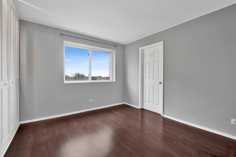 Tiny photo for 314 Lathrop Avenue #407, Forest Park, IL 60130 (MLS # 12578877)