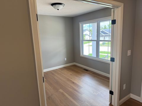 Tiny photo for 2507 Savanna Road, Bloomington, IL 61705 (MLS # 12631157)