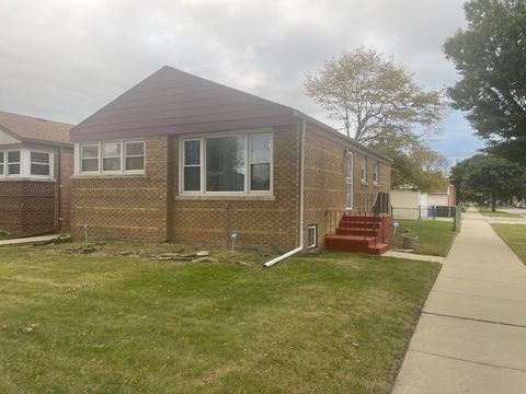 Photo of 12600 S Stewart Avenue, Chicago, IL 60628 (MLS # 12519891)