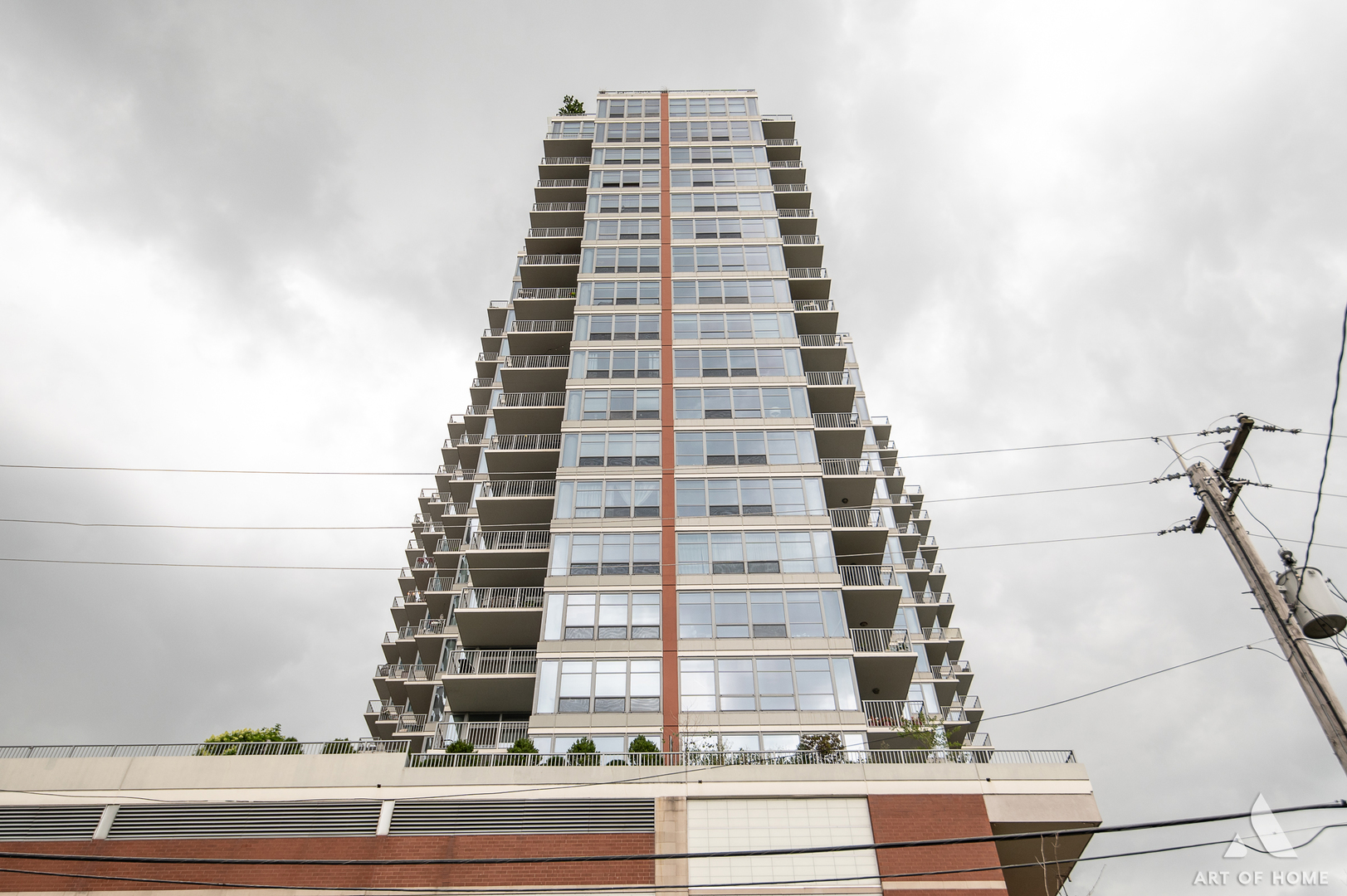 1600 S Prairie Avenue 1301