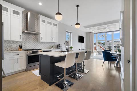 Tiny photo for 2446 W Augusta Boulevard #3, Chicago, IL 60622 (MLS # 12729063)