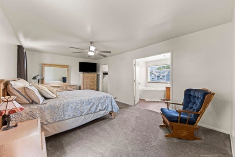 Tiny photo for 900 Chelsea Court, Aurora, IL 60504 (MLS # 12745311)
