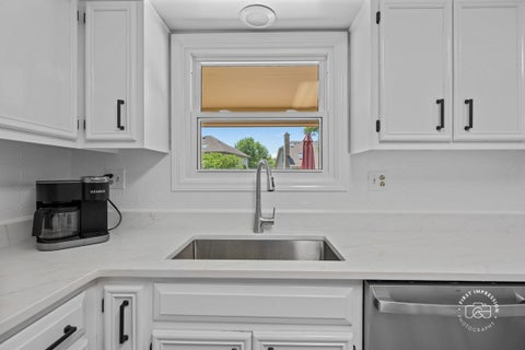 Tiny photo for 2440 Rio Grande Circle, Naperville, IL 60565 (MLS # 12757437)