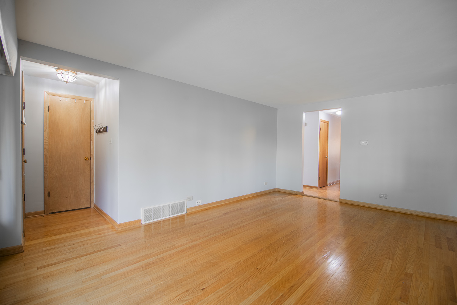 8454 S Kostner Avenue