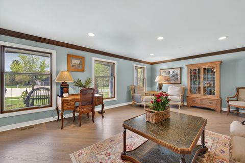 Tiny photo for 2408 Arlingdale Drive, Palatine, IL 60067 (MLS # 12628113)