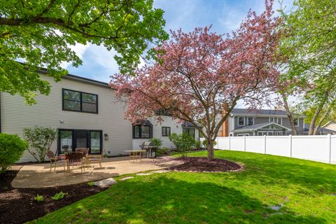 Tiny photo for 2408 Arlingdale Drive, Palatine, IL 60067 (MLS # 12628113)