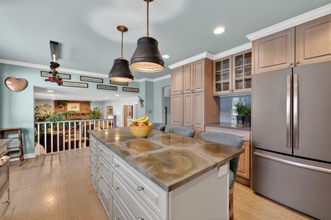 Tiny photo for 2408 Arlingdale Drive, Palatine, IL 60067 (MLS # 12628113)
